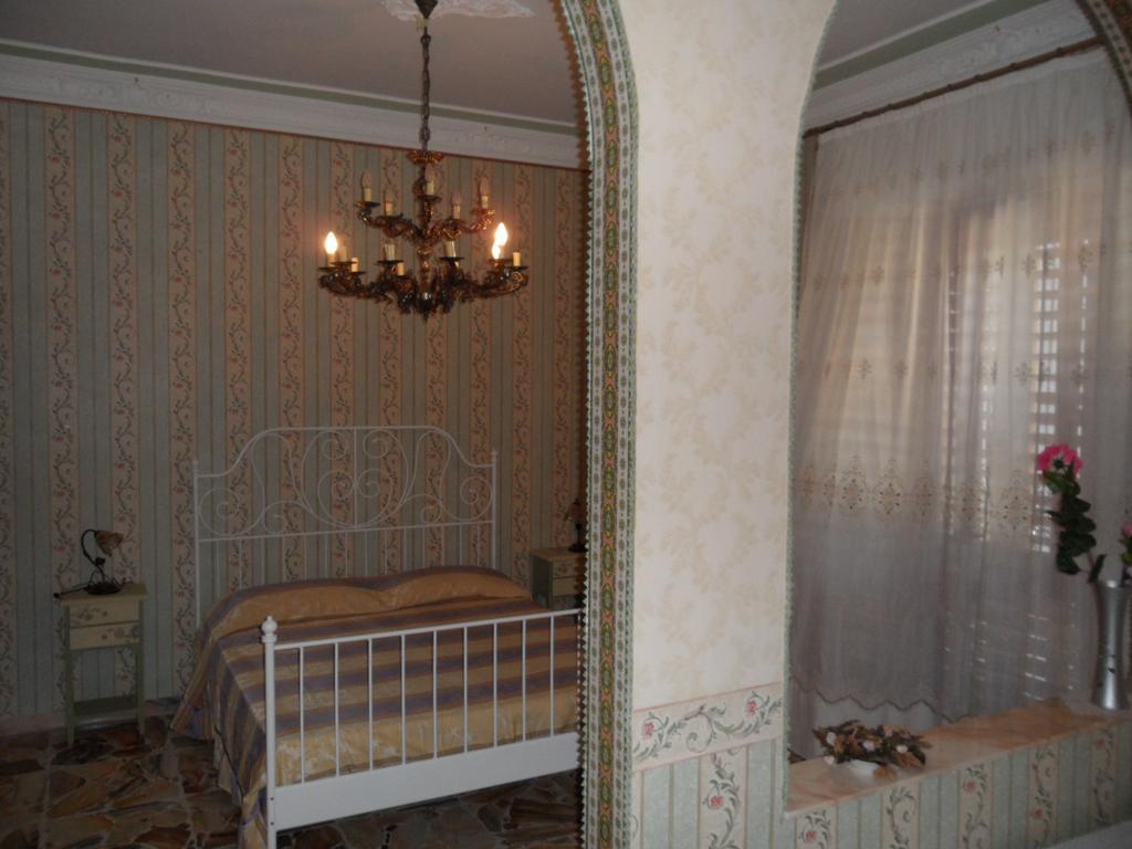 Il B&B Maison Graziella Viagrande Eksteriør bilde