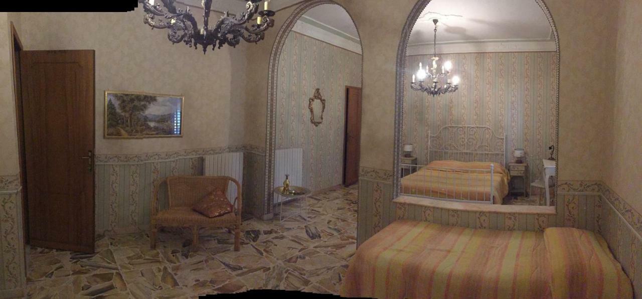 Il B&B Maison Graziella Viagrande Eksteriør bilde